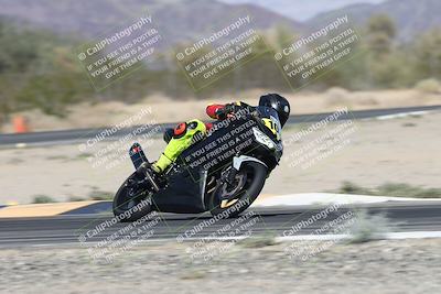 media/Oct-30-2025-Racers Edge (Thu) [[dabbdaf680]]/3-B Group/Session 5 (Turn 6)/